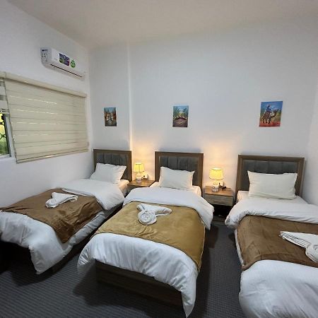 Petra Pass Hostel Wadi Musa Zewnętrze zdjęcie